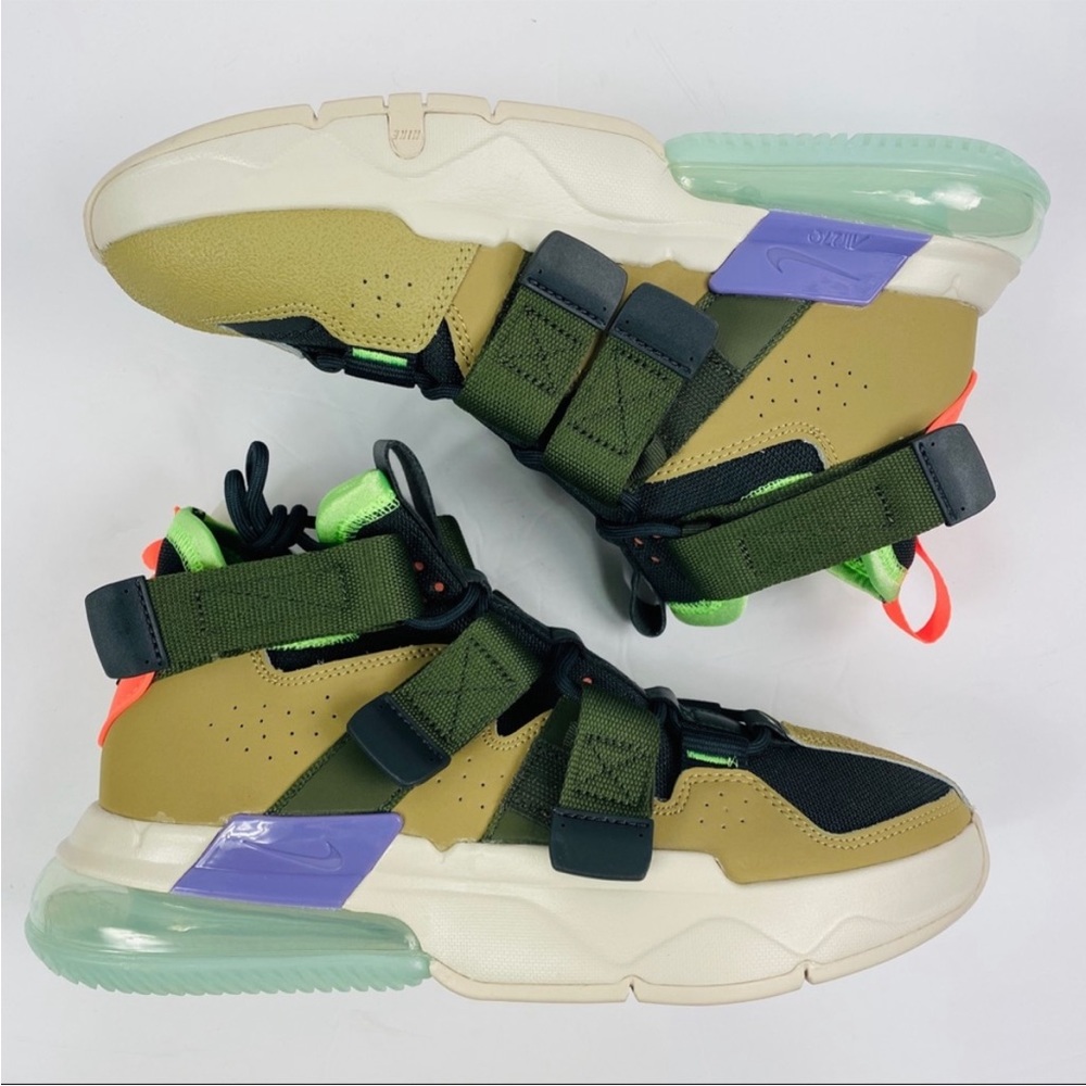 Nike Air Edge 270 parachute beige sneakers new without tags